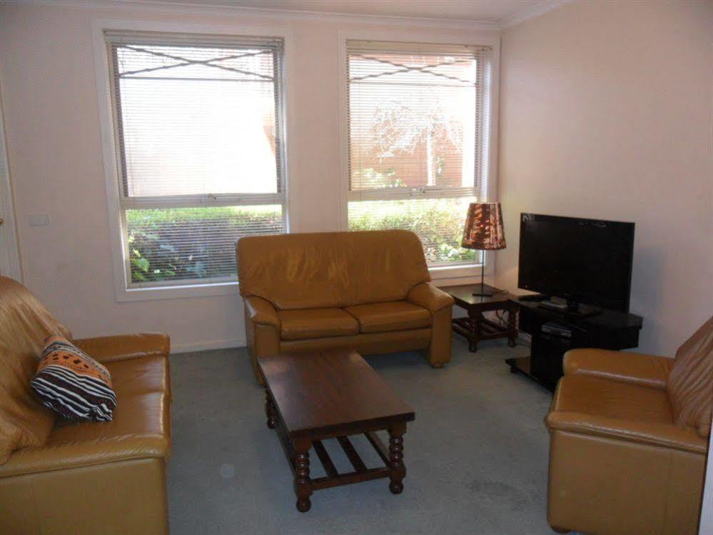 Box Hill Studio Apartment 2 Exteriör bild