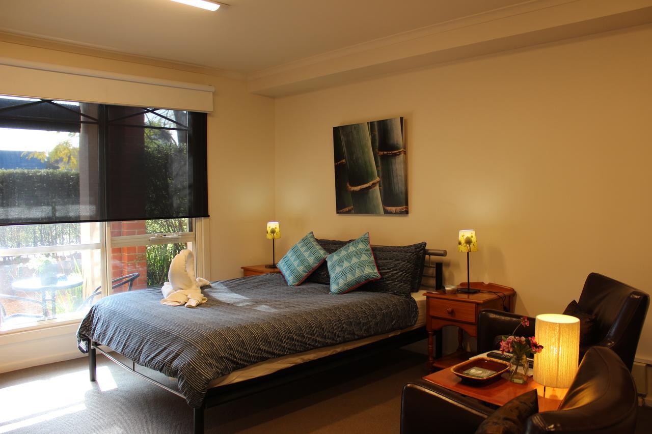 Box Hill Studio Apartment 2 Exteriör bild